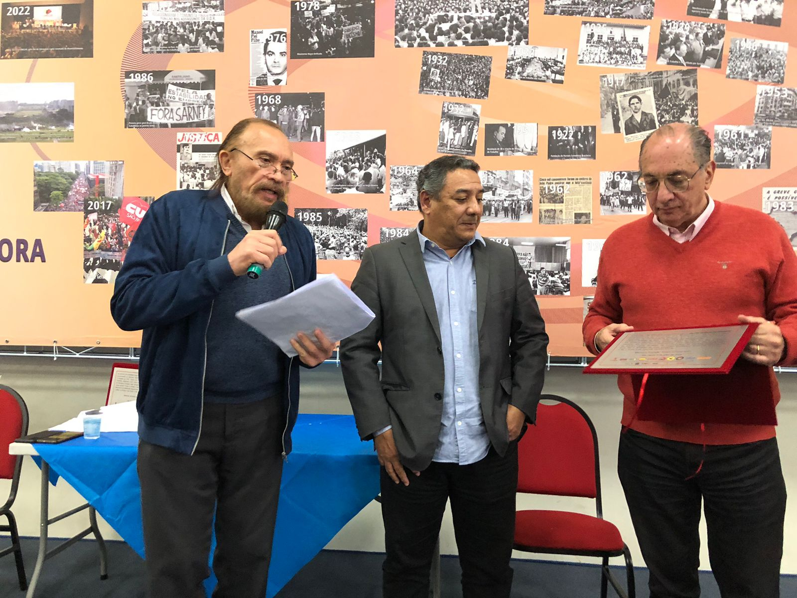 Centrais Sindicais realizam homenagem ao Dia da Luta Operária