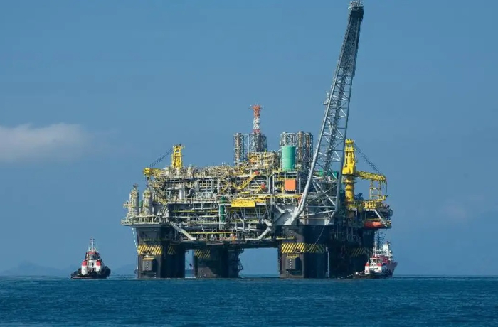Petrobras quer que trabalhadores devolvam R$ 2 bilhões após STF anular acordo