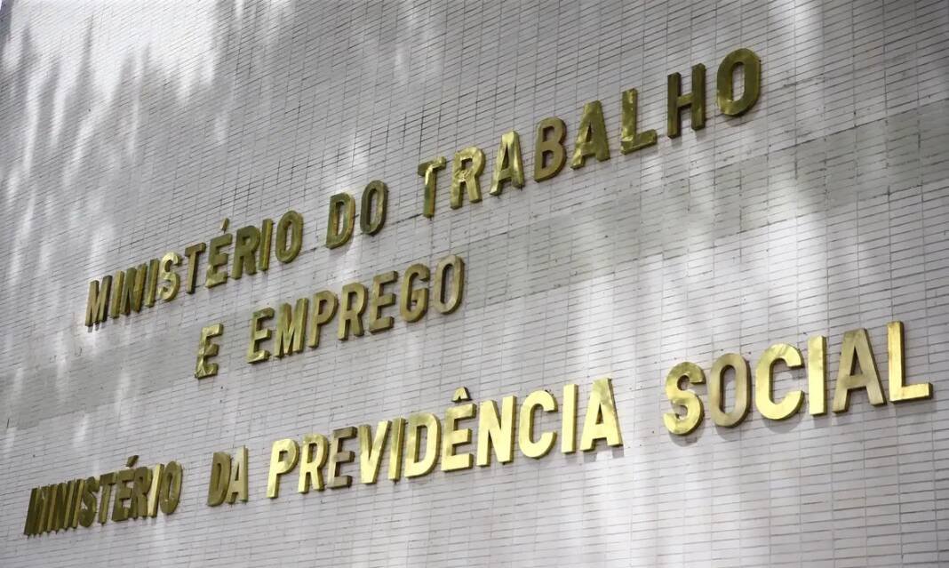 Sindicatos devem atualizar cadastro no Ministério do Trabalho e Emprego