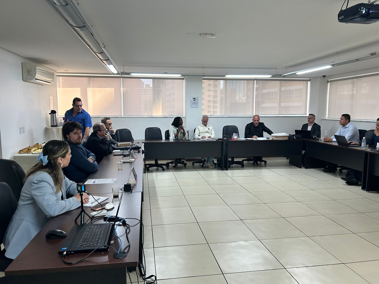  Sinsaúde realiza encontro de advogados na sede central