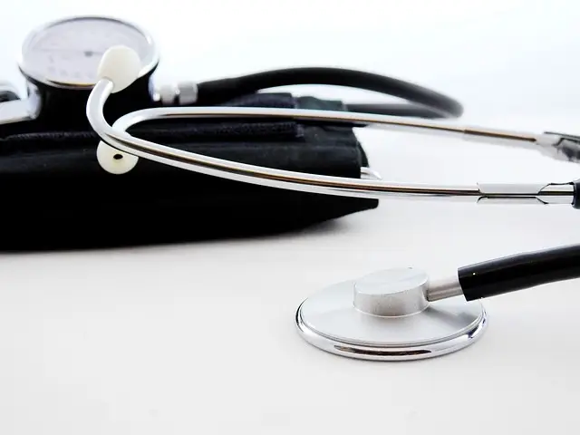 Teve problemas com plano de saúde? Cancelamento unilateral com até 30 vidas é ilegal