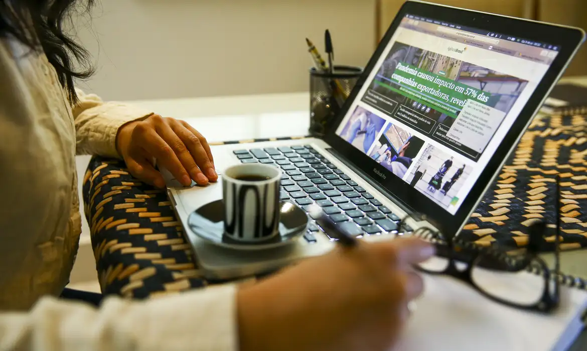 6×1, 5×2, 4×3: conheça os tipos de escala de trabalho