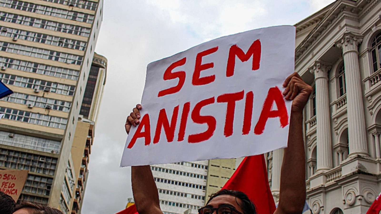 Nota das centrais: União contra o golpismo e pela democracia