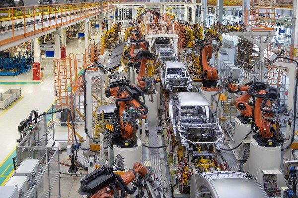 OIT: 11% dos trabalhadores no Brasil têm jornadas maiores que 48 horas semanais