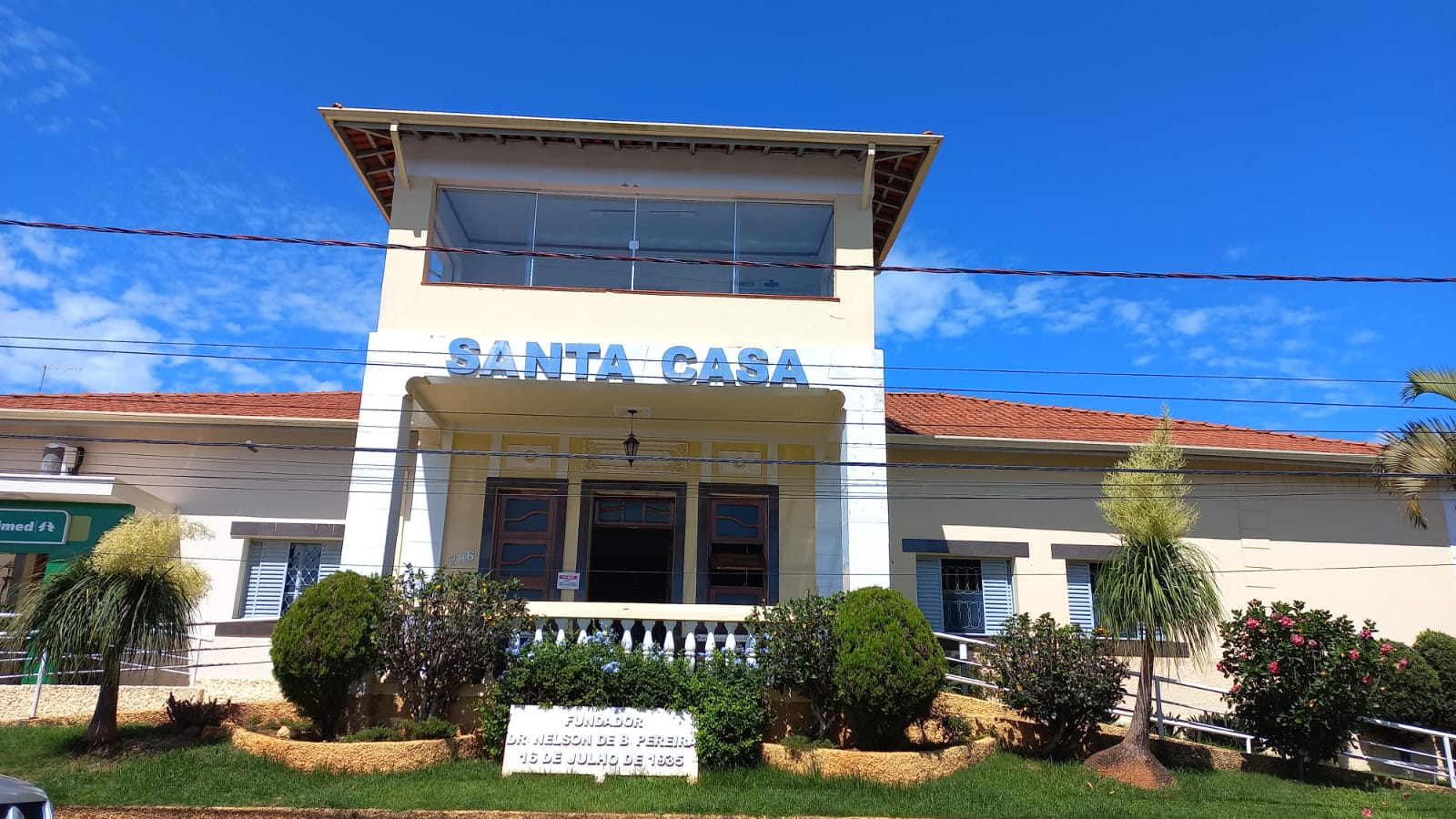 Mobilização dos trabalhadores da Santa Casa de São Sebastião da Grama garante o pagamento de salários até o dia 15