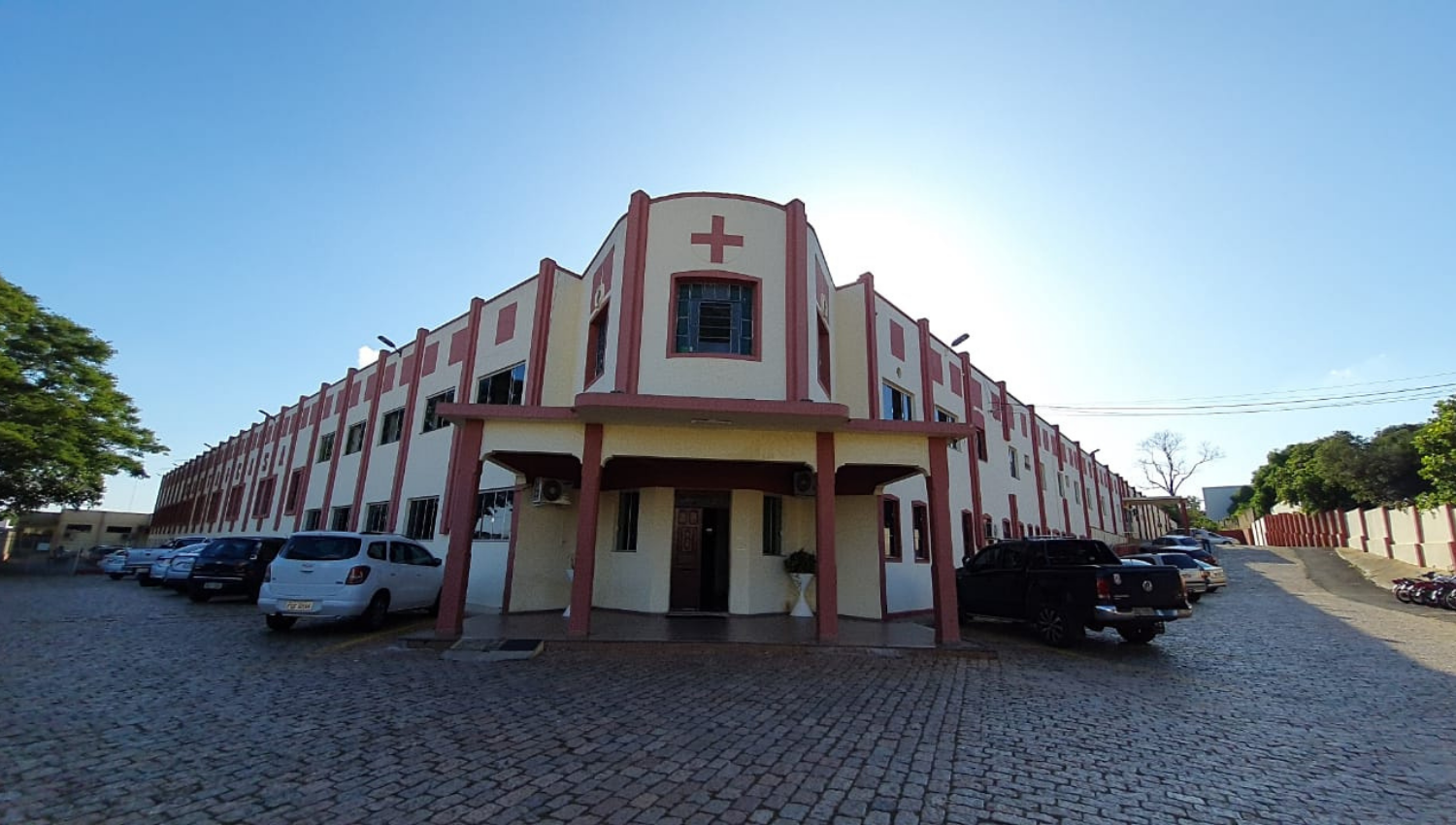 Desvio de função na Santa Casa de Tupã; Sinsaúde cobra regularização da situação de 223 Auxiliares de Enfermagem