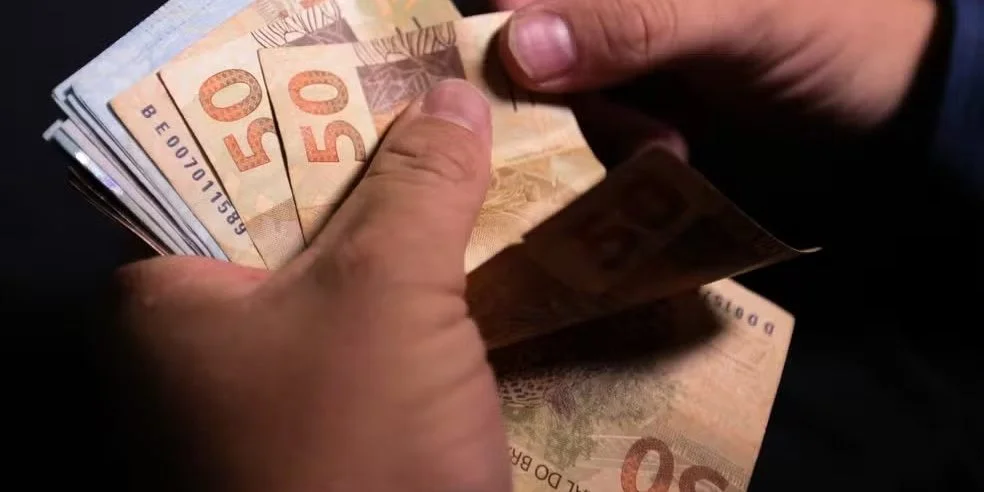 Governo Federal antecipa 13o. salário dos aposentados
