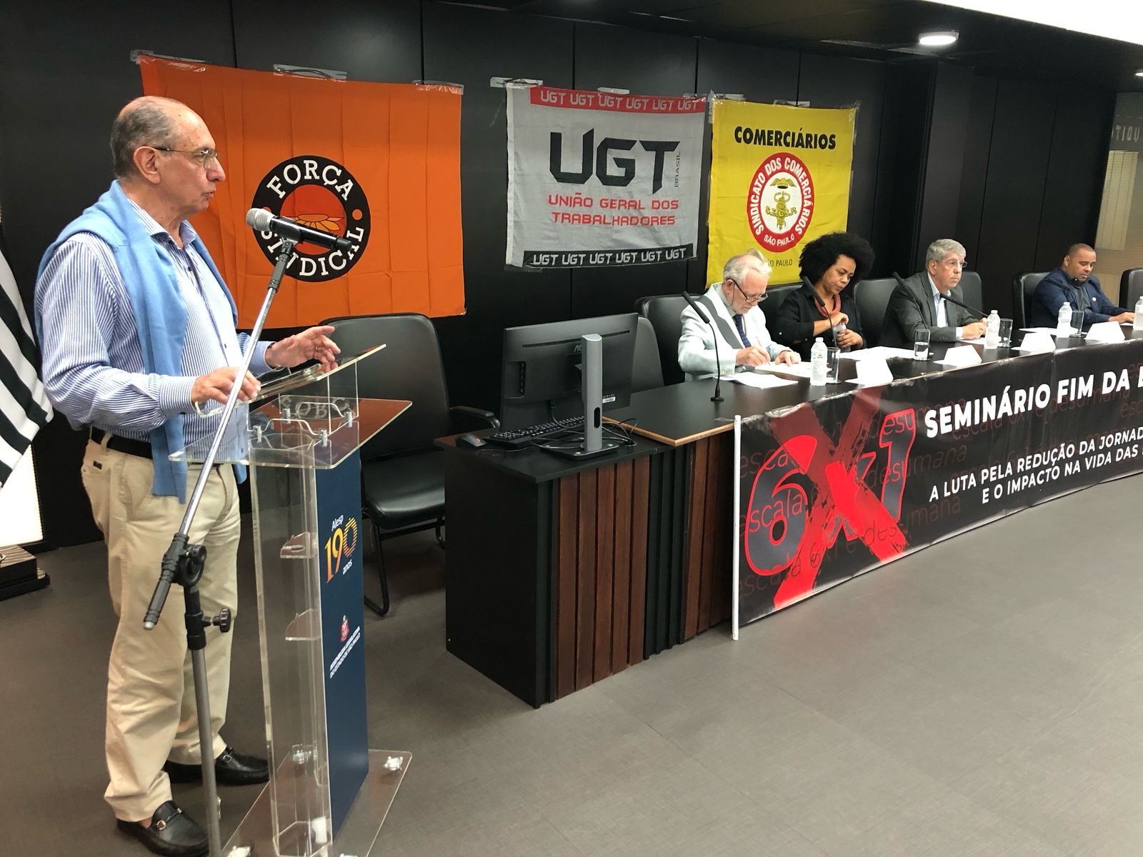  Fim da escala 6x1: Seminário na Alesp reúne lideranças sindicais e parlamentares