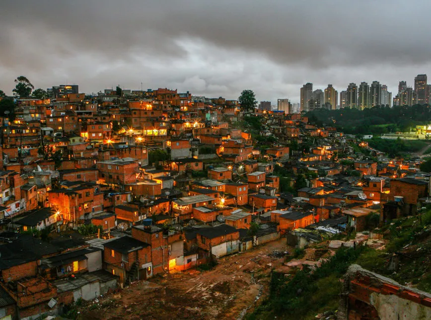 Renda dos 10% mais ricos é 13,4 vezes maior que dos 40% mais pobres
