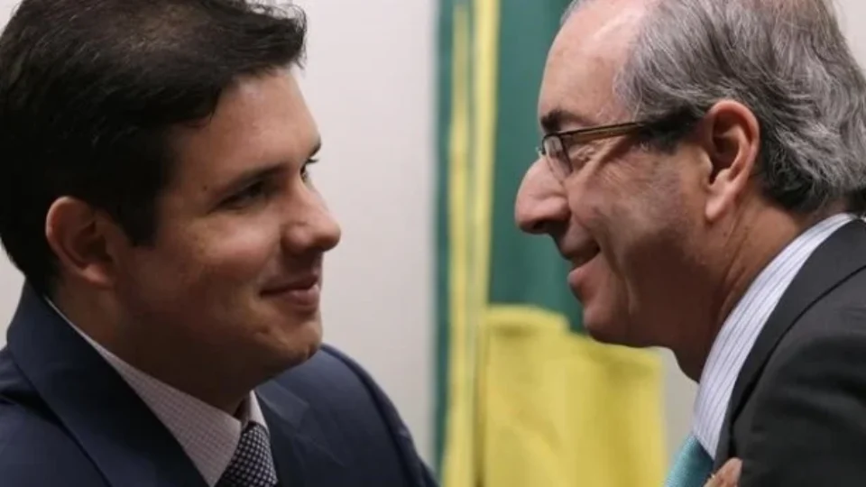 Mais cadeiras, menos voz: a reforma na Câmara que diminui o cidadão