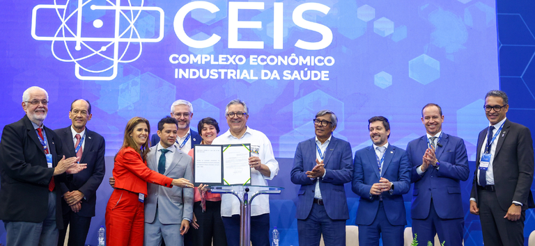 Ministro da Saúde anuncia fortalecimento de parcerias para produção nacional de vacinas com RNA mensageiro