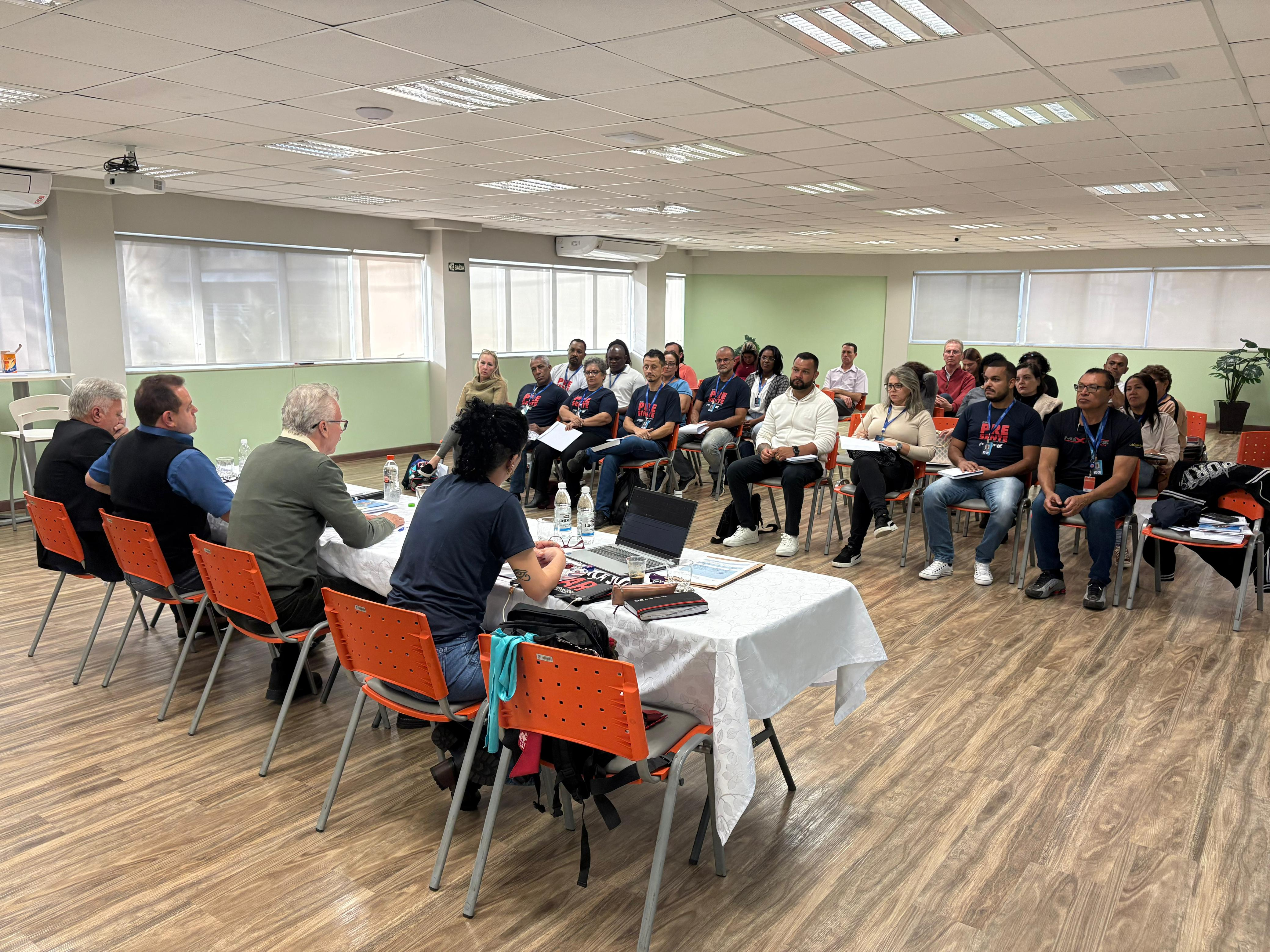 Sinsaúde prepara mobilização de trabalhadores em frente ao Hospital São Luiz, em Campinas, dia 4 de julho