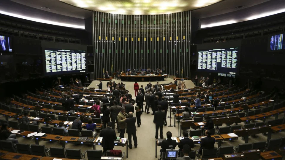 Gasto do Congresso com caravana ao 'Gilmarpalooza' deve superar R$ 760 mil