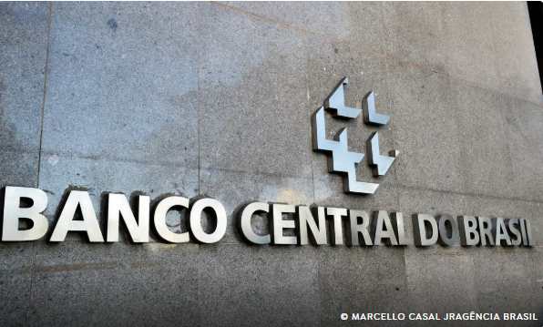 Mercado financeiro reduz projeção de inflação para 5,17% em 2025