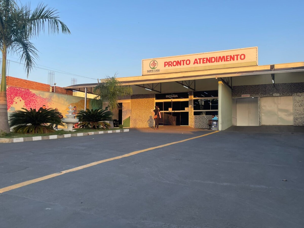 Sinsaúde assina com o Sindhosfil e garante reajuste de 5,20% para trabalhadores da Santa Casa de Cosmópolis