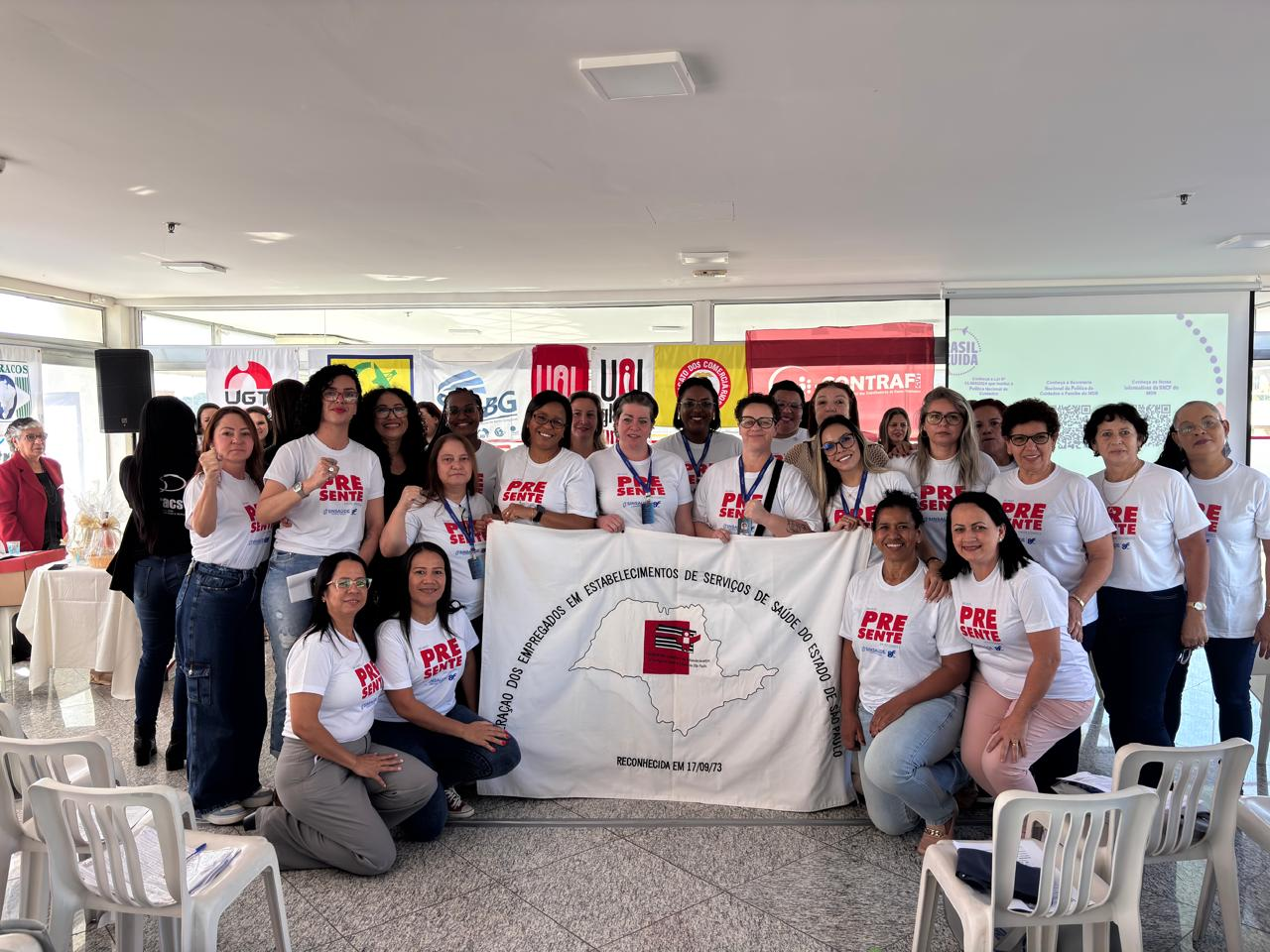 Diretoras do Sinsaúde participam da "Oficina de Mulheres" e do seminário "Raízes do Amanhã" com jovens líderes
