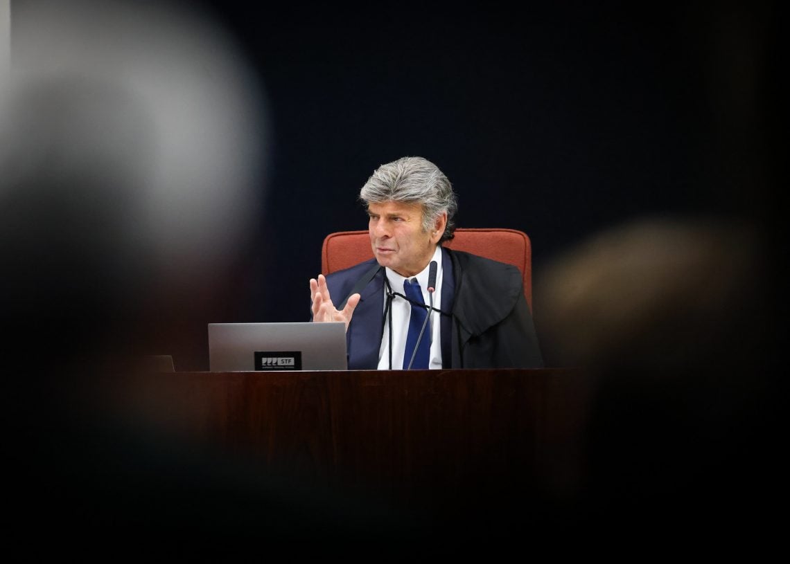 Em voto de quase 14 horas, Fux só condena Mauro Cid e Braga Netto