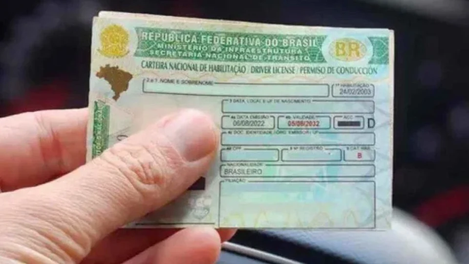 Governo Federal quer baratear CNH flexibilizando ensino por autoescolas