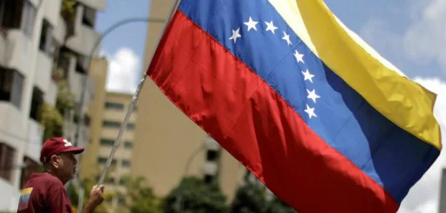 Centrais sindicais defendem paz na Venezuela