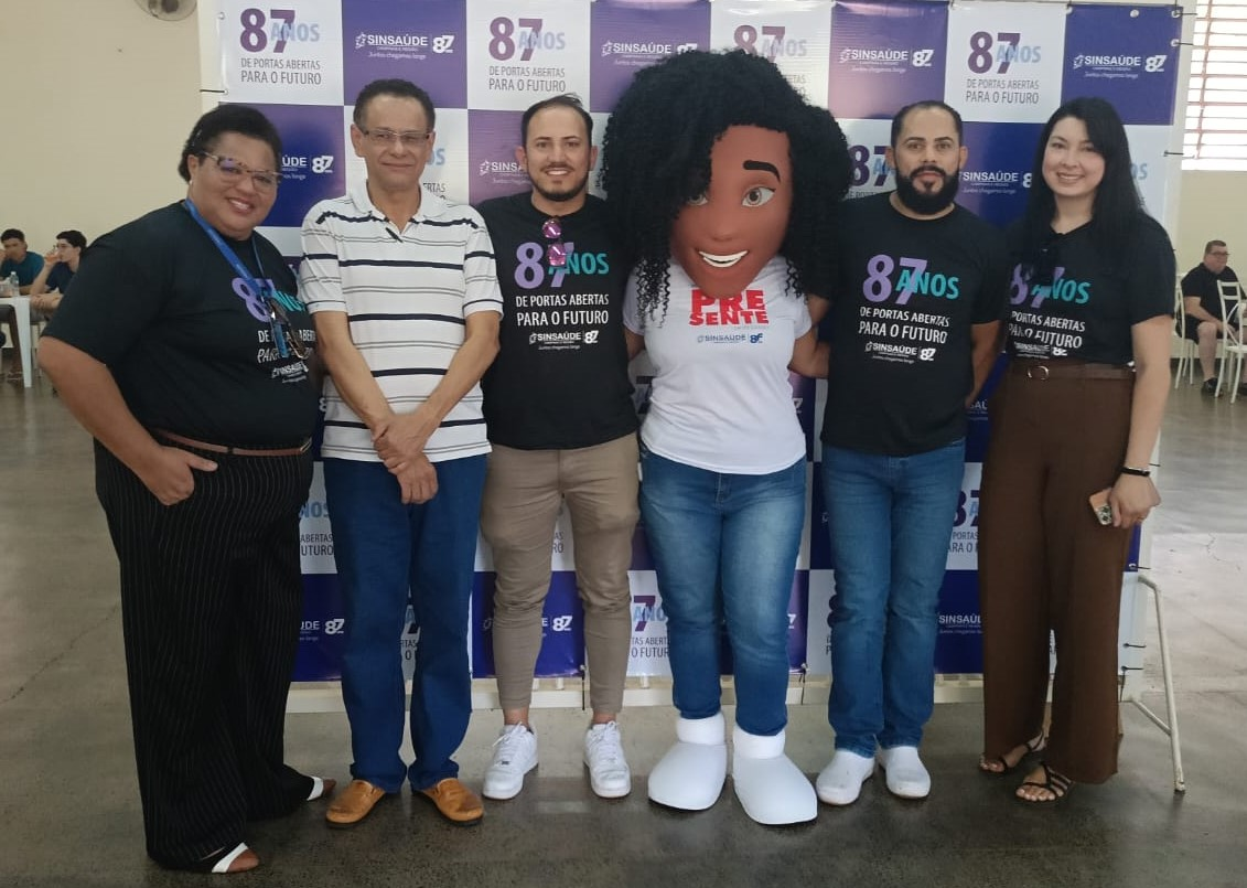 Festa de 87 anos do Sinsaúde reúne trabalhadores e familiares em Araraquara