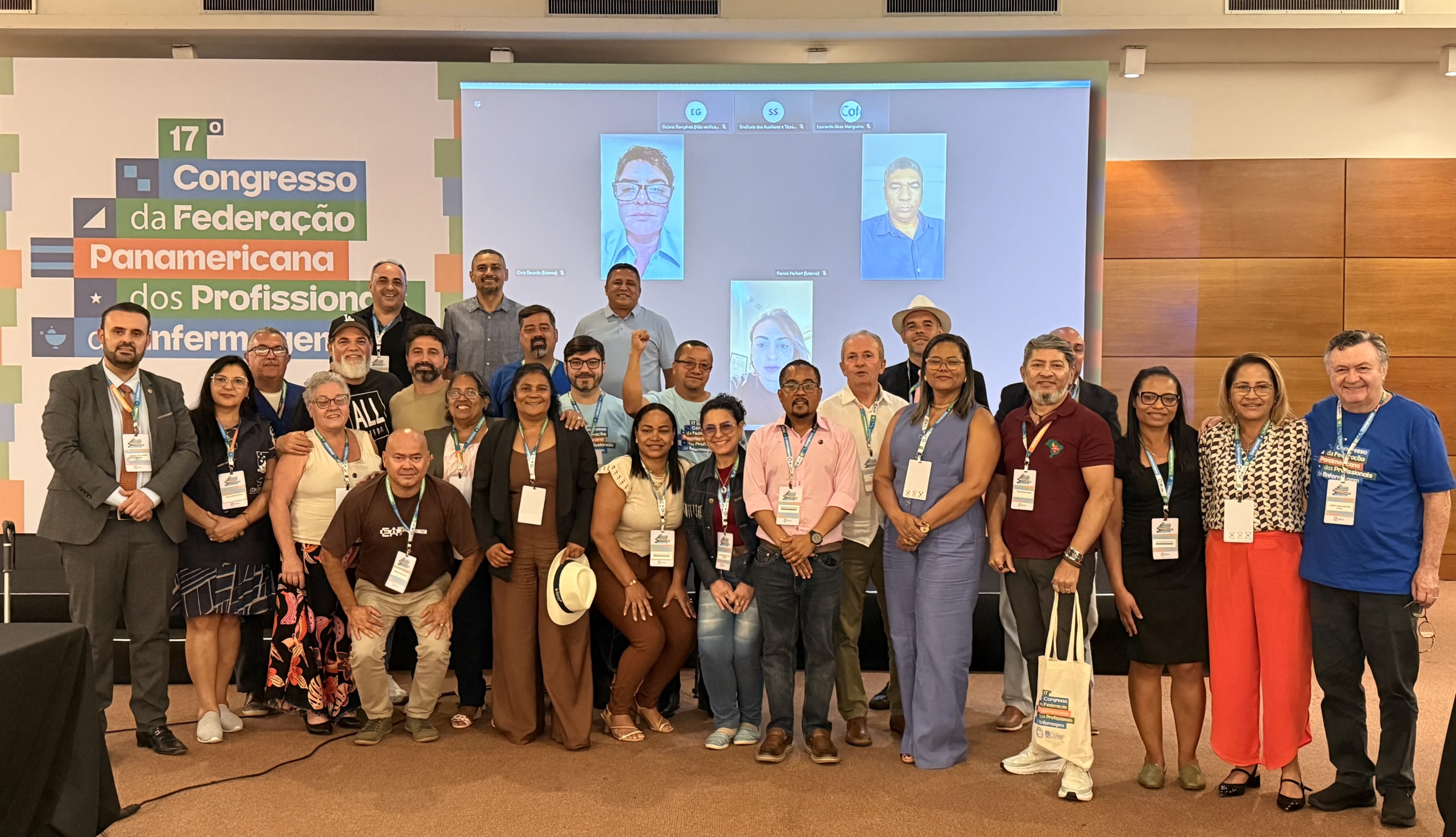 Cofen discute com lideranças de técnicos e auxiliares de Enfermagem reforma da Lei 5.905/1973