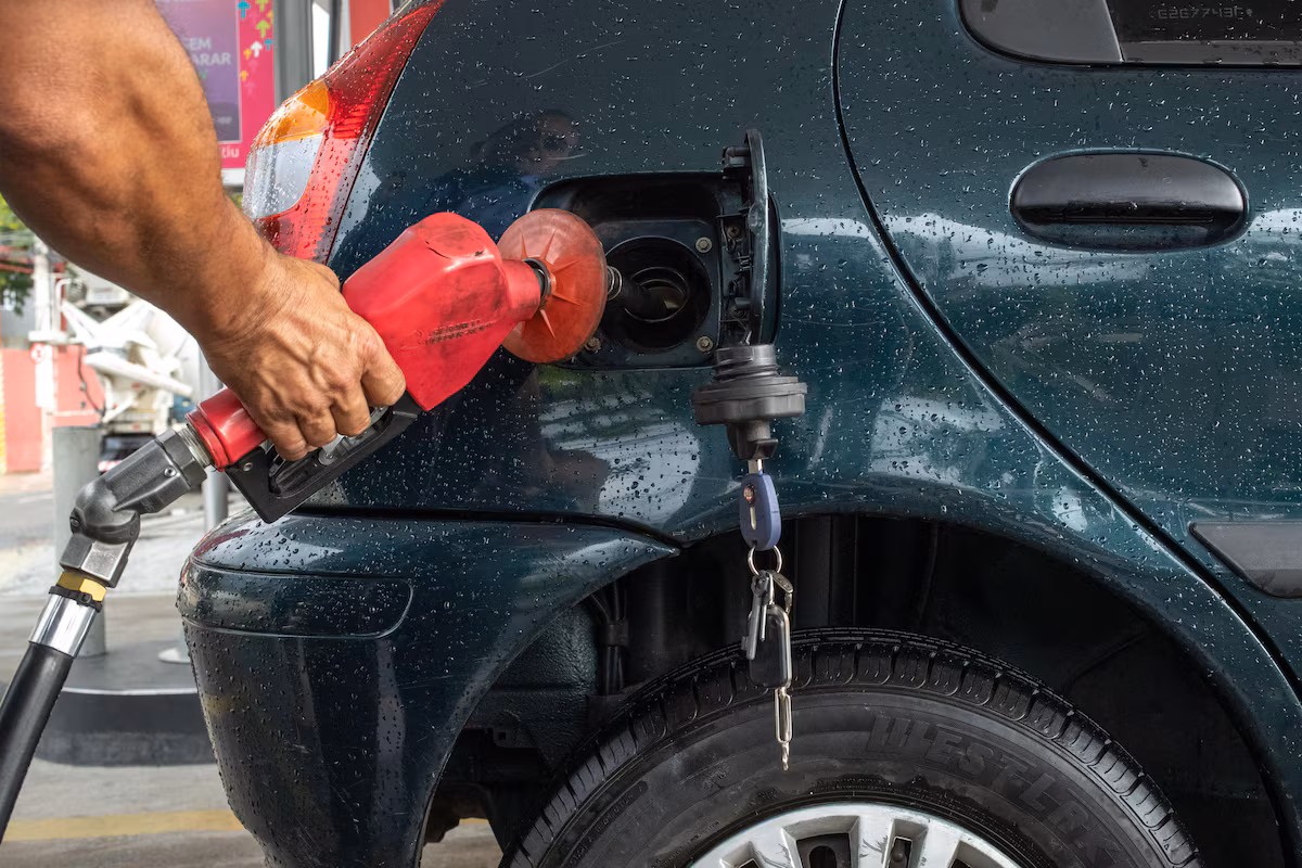 Petrobras reduz preços da gasolina para as distribuidoras em 5,2%
