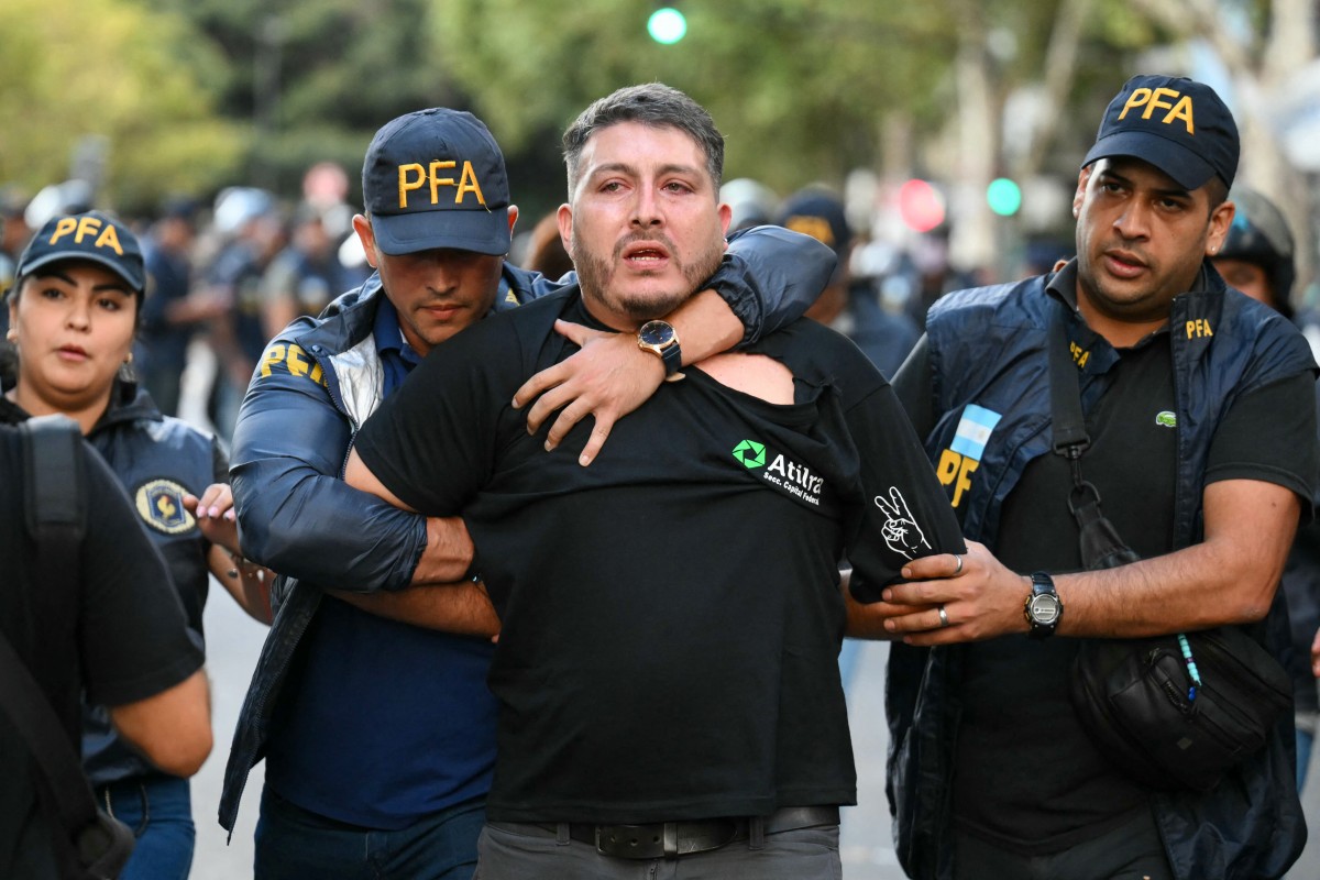 'A essência é o ataque aos trabalhadores', diz analista sobre reforma trabalhista na Argentina e a resistência nas ruas
