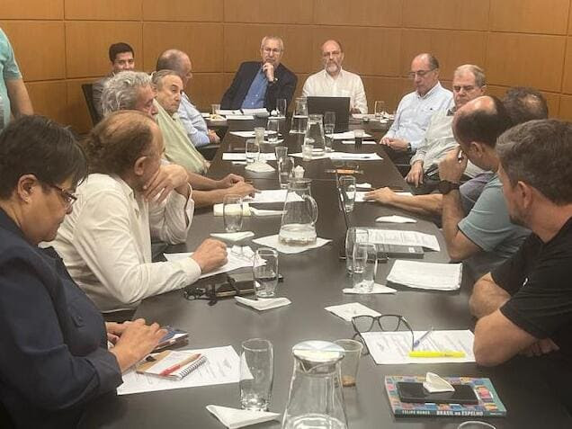 Centrais sindicais discutem pauta da classe trabalhadores