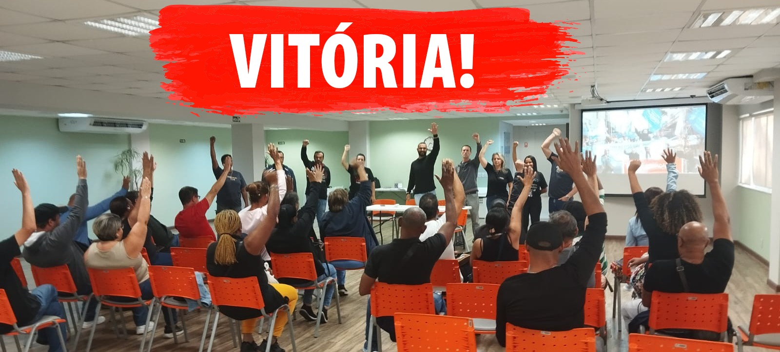 Tá pago! Trabalhadores do Cândido Ferreira recebem salários
