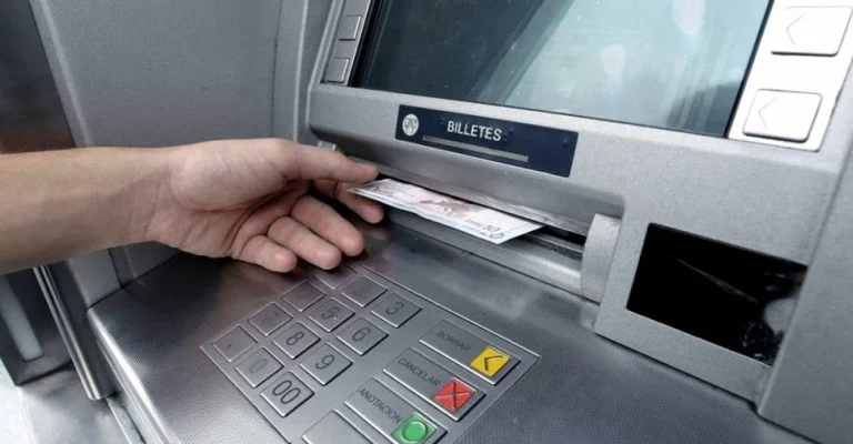 SP define salário mínimo estadual de R$ 1.640