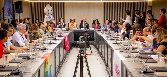 Conselho Nacional de Saúde realiza reunião com a presença da ministra Nísia