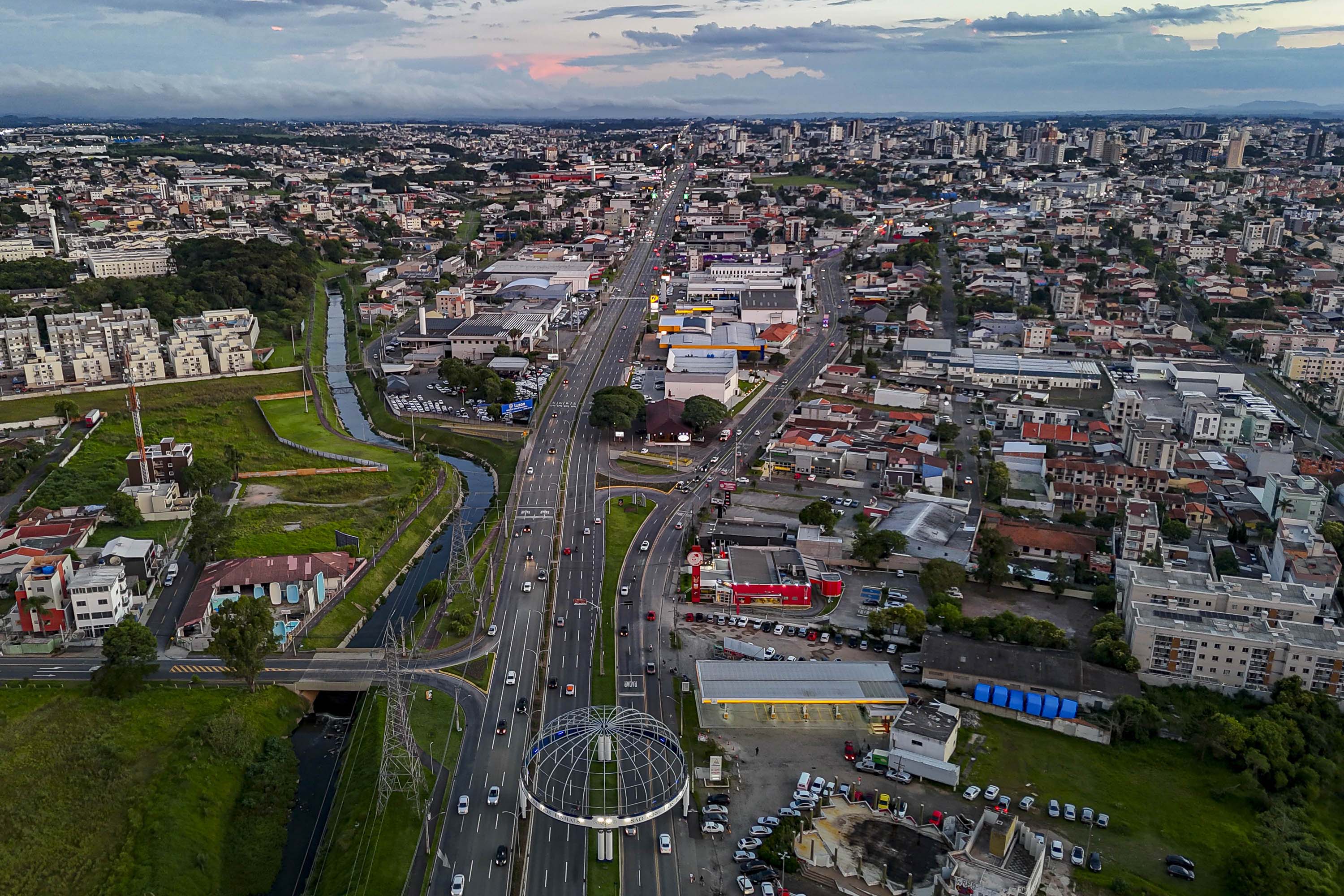  IBGE atualiza dados geográficos de estados e municípios brasileiros para o ano de 2025