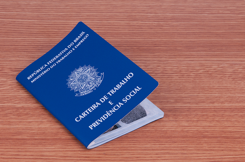 Empresas já oferecem vagas pela nova CLT