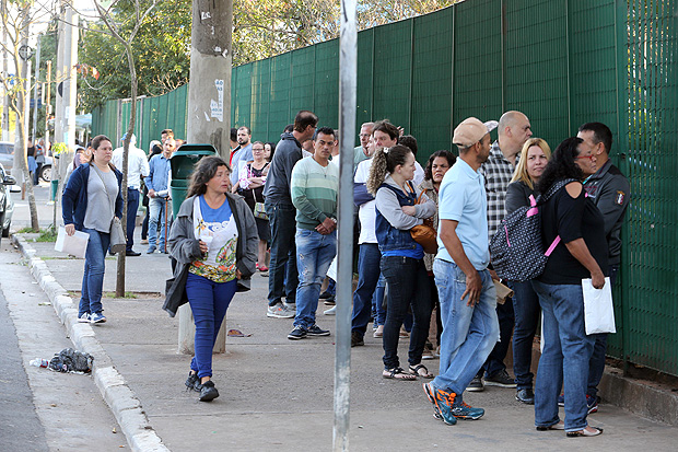 Saiba se vale a pena pedir a aposentadoria neste ano ou esperar