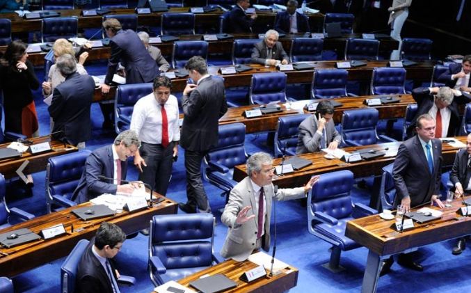 Senado aprova PEC que torna o estupro crime imprescritível