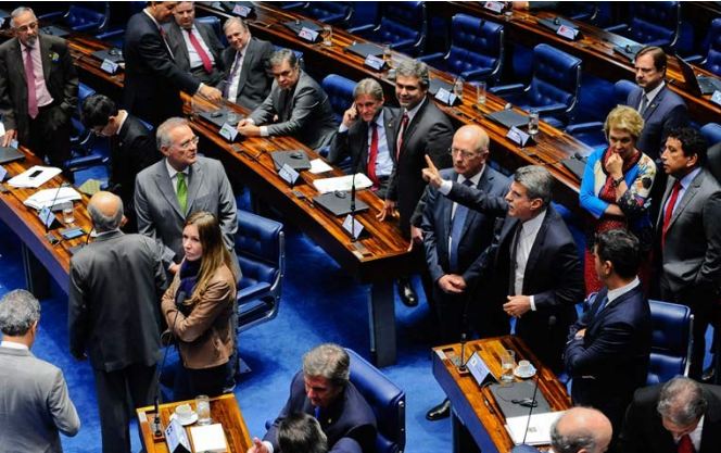 Líderes divergem sobre calendário de votação da reforma trabalhista