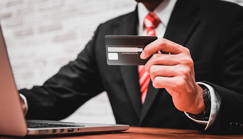 Inadimplência do consumidor cai 8%, revela pesquisa