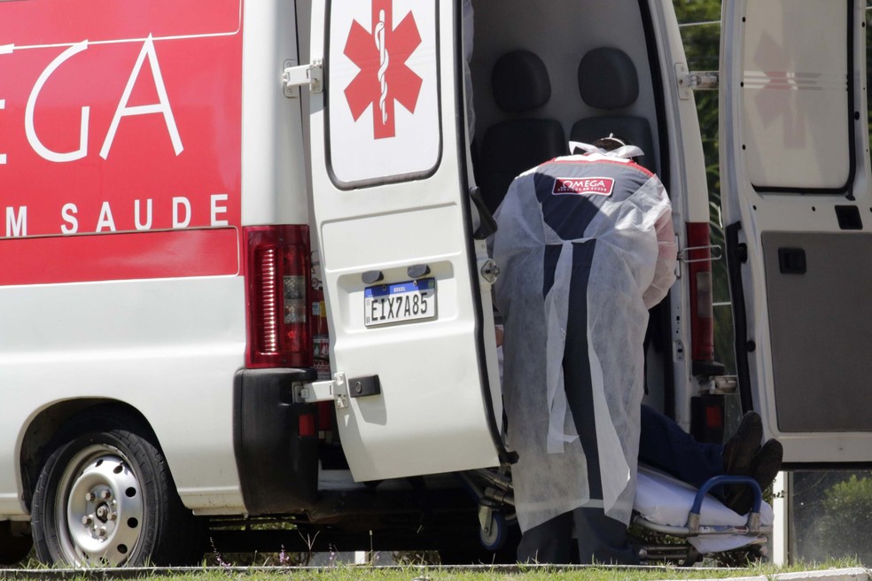 Covid-19: Campinas atinge 100% de ocupação em leitos de UTI pelo SUS, e fila de espera aumenta