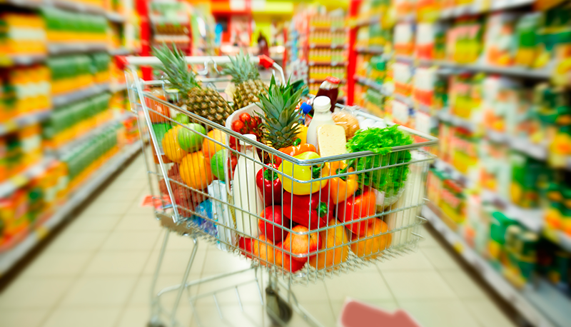 Preço da cesta básica cai em 25 das 27 capitais, aponta Dieese