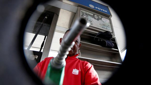 Preço da gasolina nas refinarias da Petrobras fechará agosto em alta de 3,9%