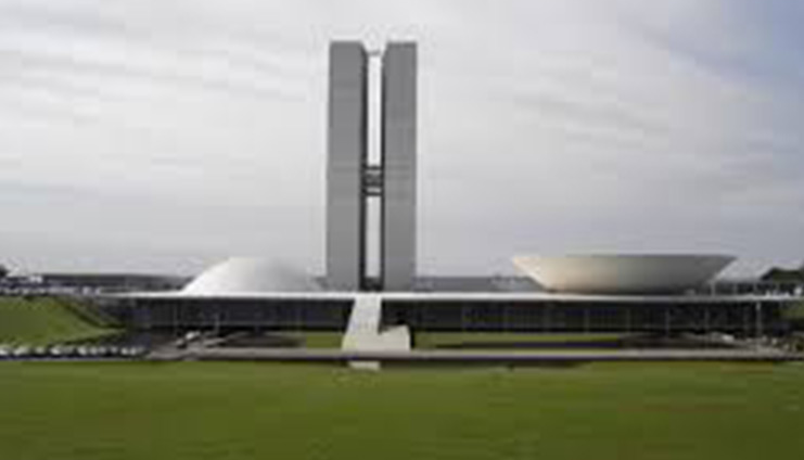 Líder do governo fala em convencer base para aprovar reforma da Previdência