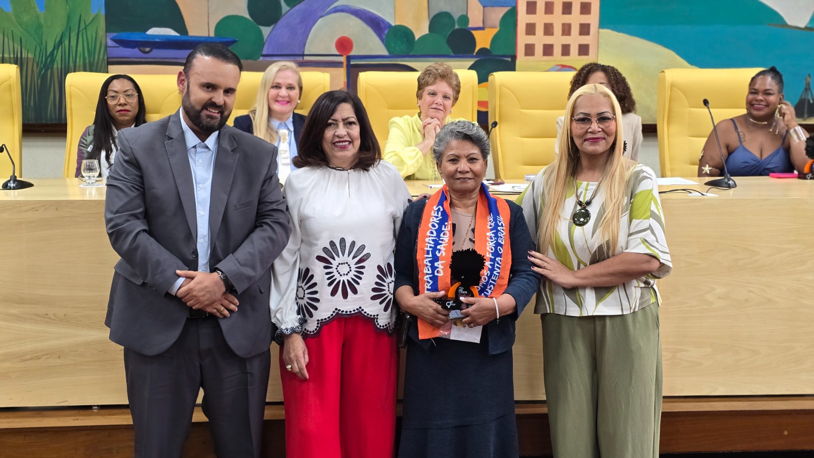Diretora do SinSaúdeSP é homenageada na Câmara Municipal de São Paulo 
