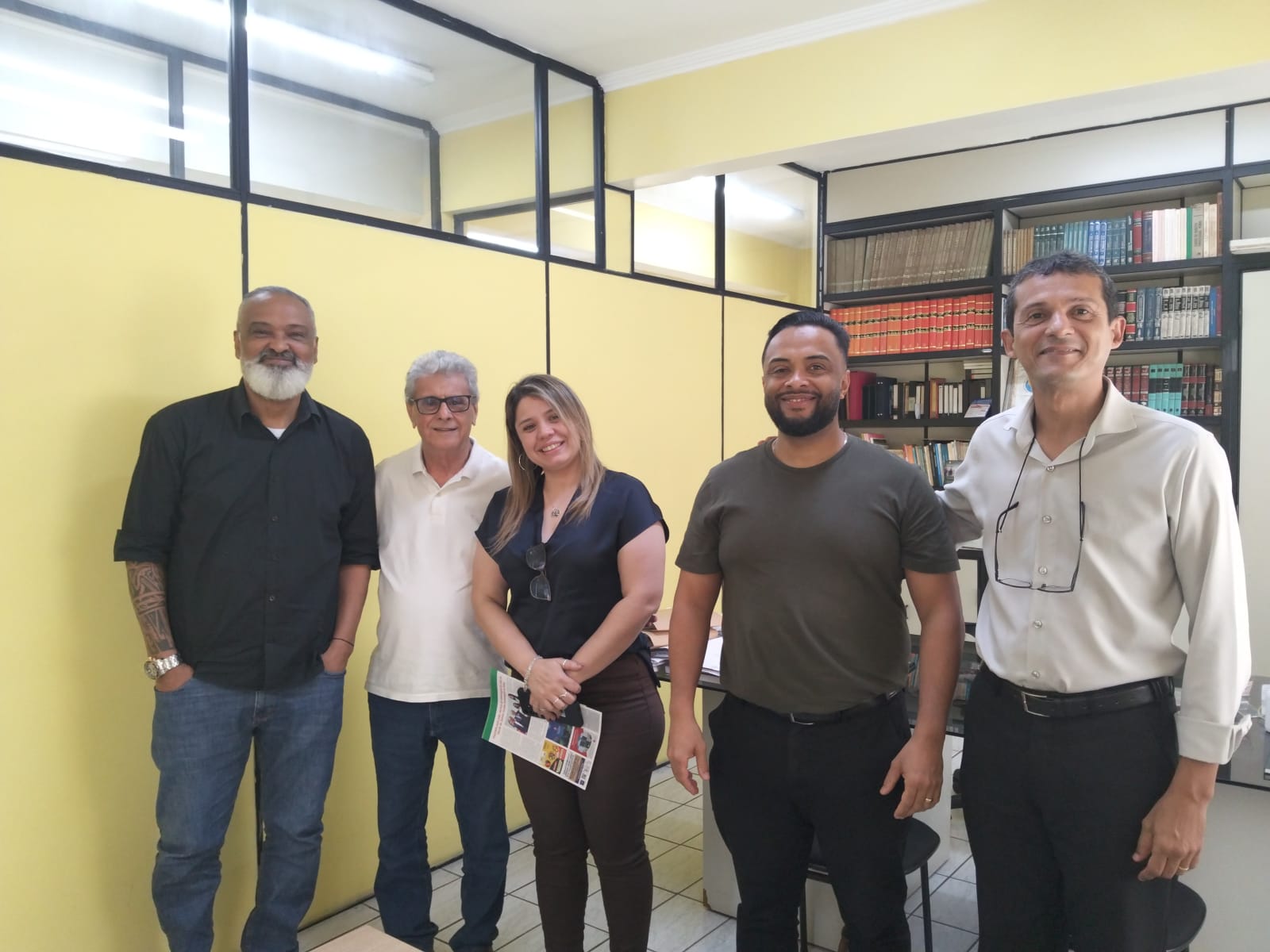 Sintrasaúde recebe representantes do Grupo Fleury para fortalecer diálogo institucional