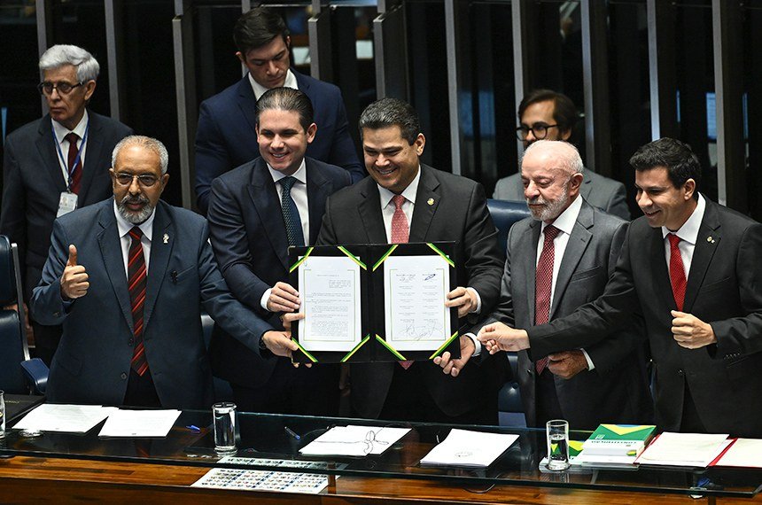 Conheça a íntegra da Emenda Constitucional 141