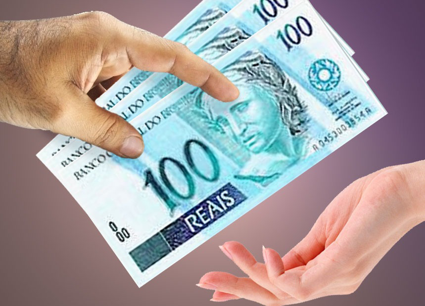  Metade do 13º salário deve ser paga até esta quarta