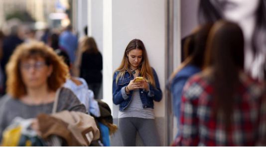Reforma trabalhista espanhola faz cinco anos: assim é a geração de jovens desencantados que ela deixa