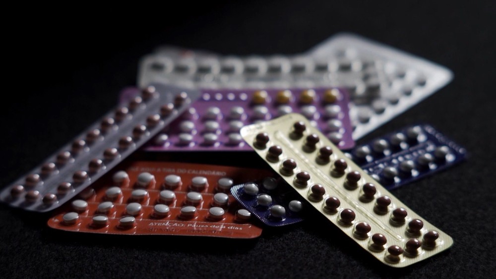 A surpreendente razão pela qual os inventores da pílula anticoncepcional decidiram que as mulheres deveriam continuar menstruando