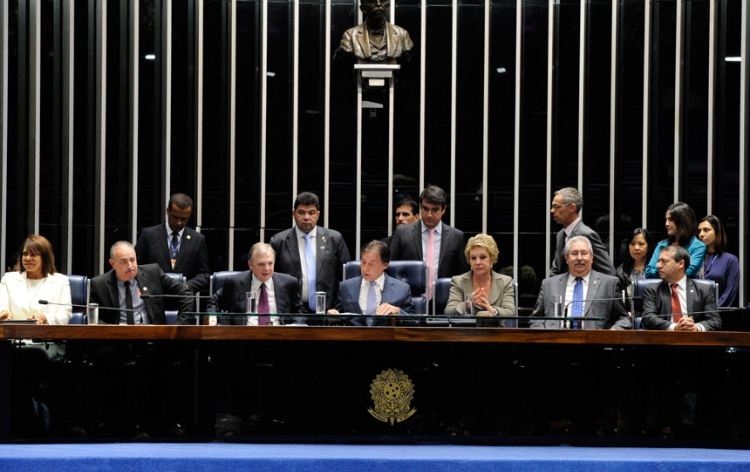 Segunda sessão temática sobre reforma trabalhista tem participação curta de ministro