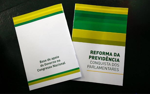 Reforma da Previdência é aprovada em comissão; texto irá a plenário