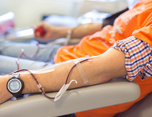  Menos de 2% da população doa sangue regularmente, diz Ministério da Saúde